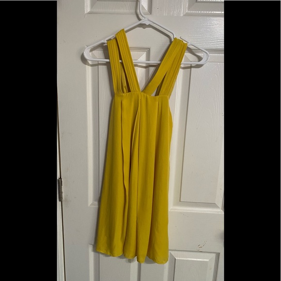 Alice + Olivia Dress in Yellow - Picture 5 of 9